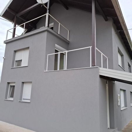 Maja Apartment Velika Gorica Ngoại thất bức ảnh